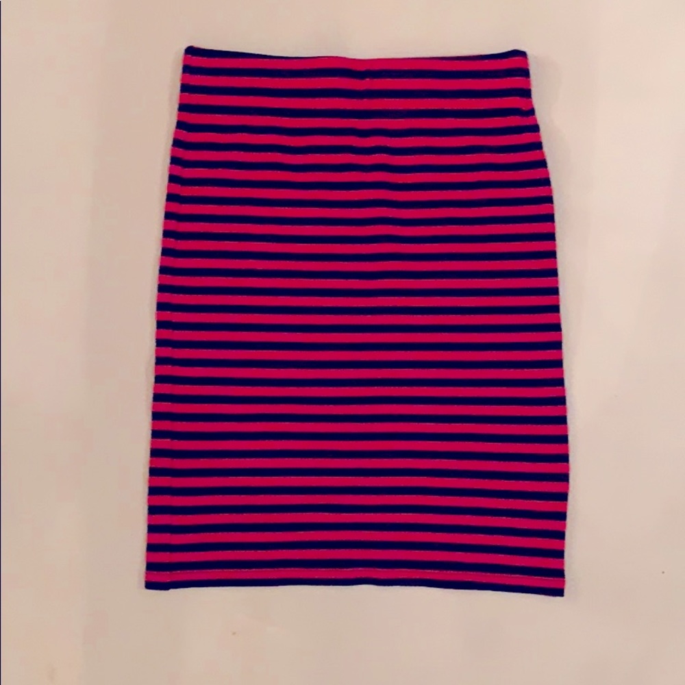 Stripped body con skirt